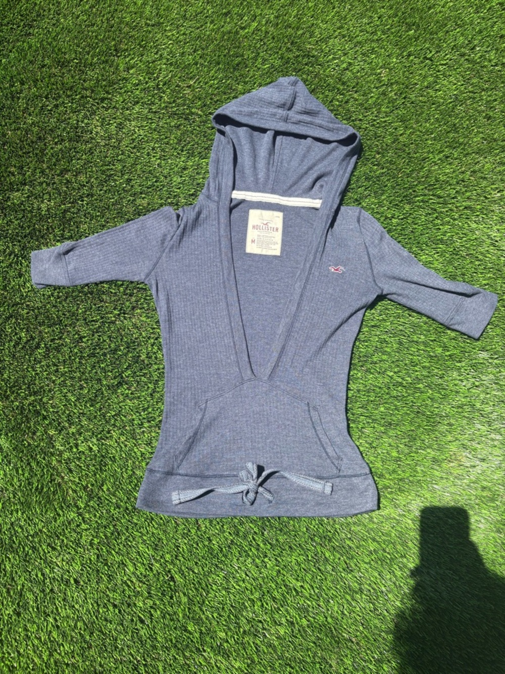 Vintage Y2k 2000s Hollister Navy Deep V-Neck Half Sleeve with Hood Size Medium